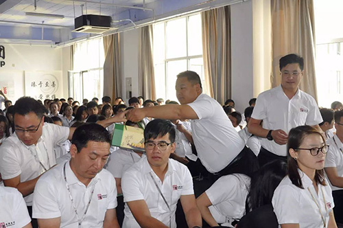 乾港集團 乾港集團