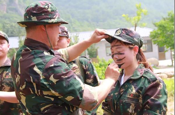 乾港集團(tuán),乾港官網(wǎng),乾港網(wǎng)絡(luò),室內(nèi)空氣凈化公司 乾港集團(tuán),乾港官網(wǎng),乾港網(wǎng)絡(luò),室內(nèi)空氣凈化公司